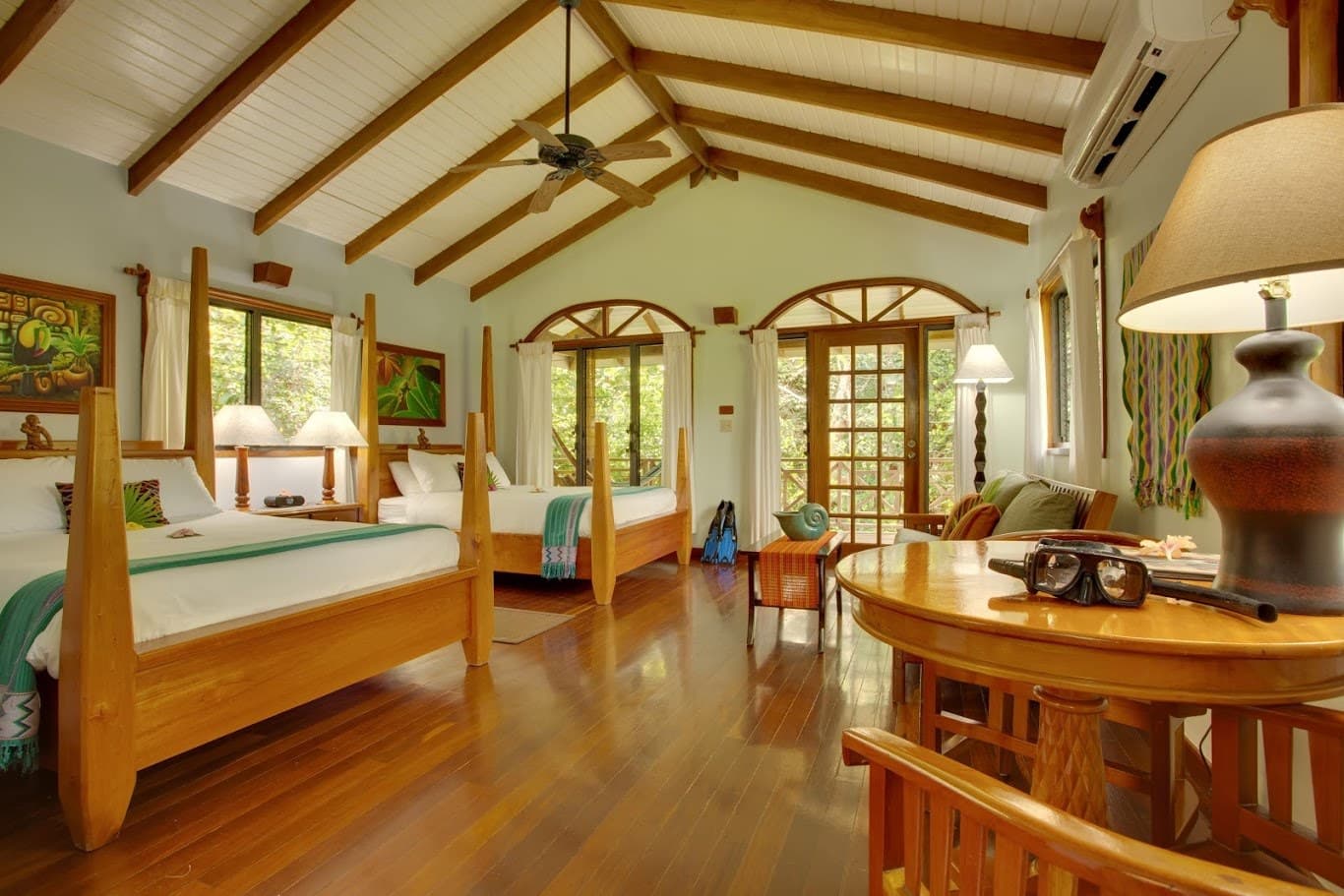 Hamanasi Adventure & Dive Resort