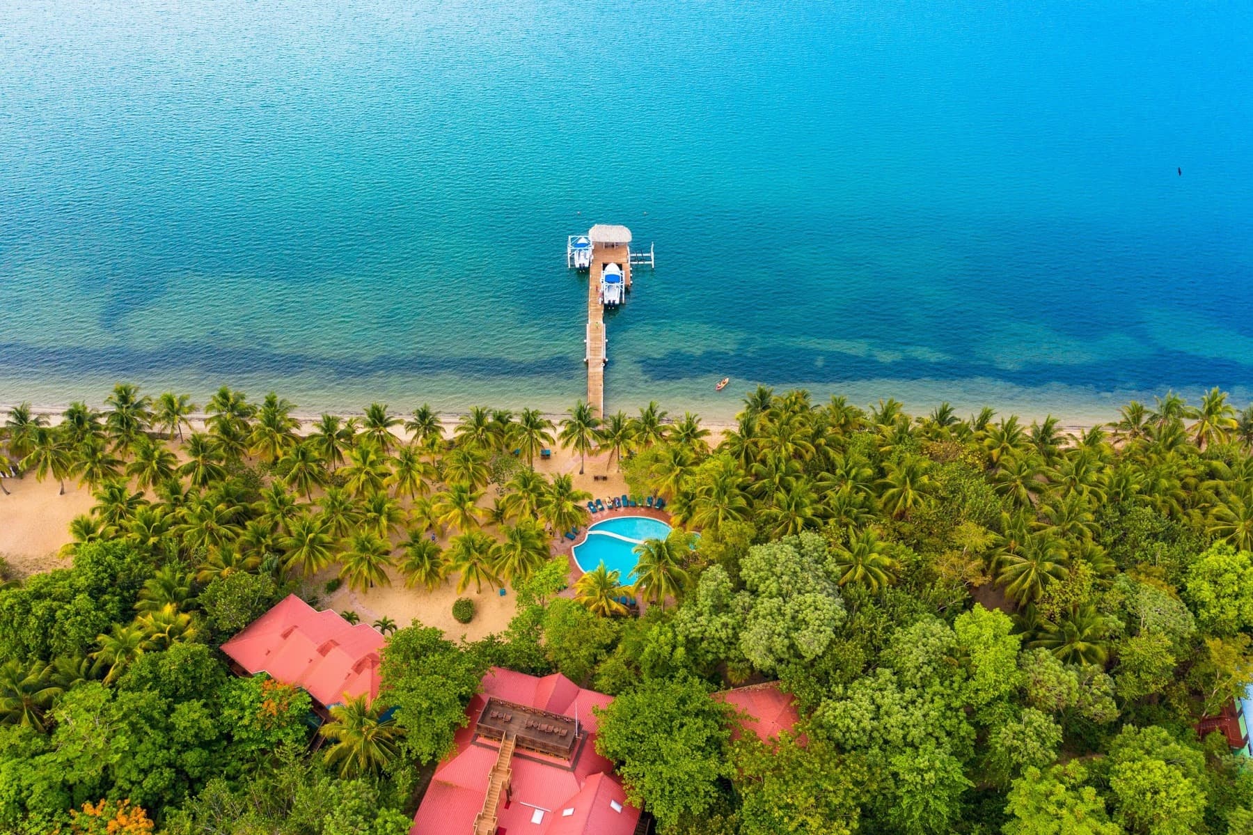 Hamanasi Adventure & Dive Resort