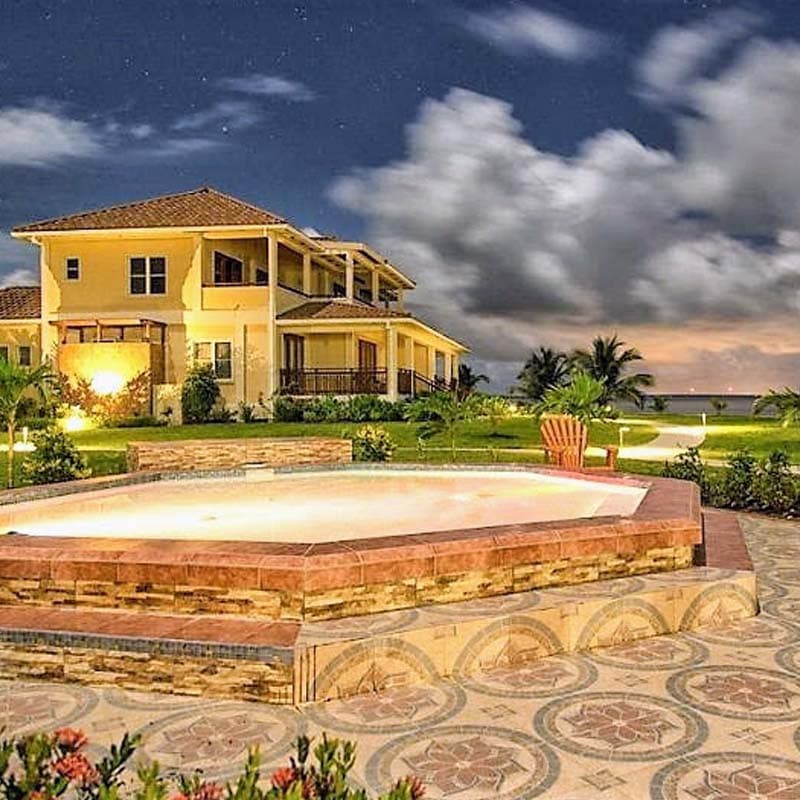 Seiri Del Mar Luxury Seaside Resort