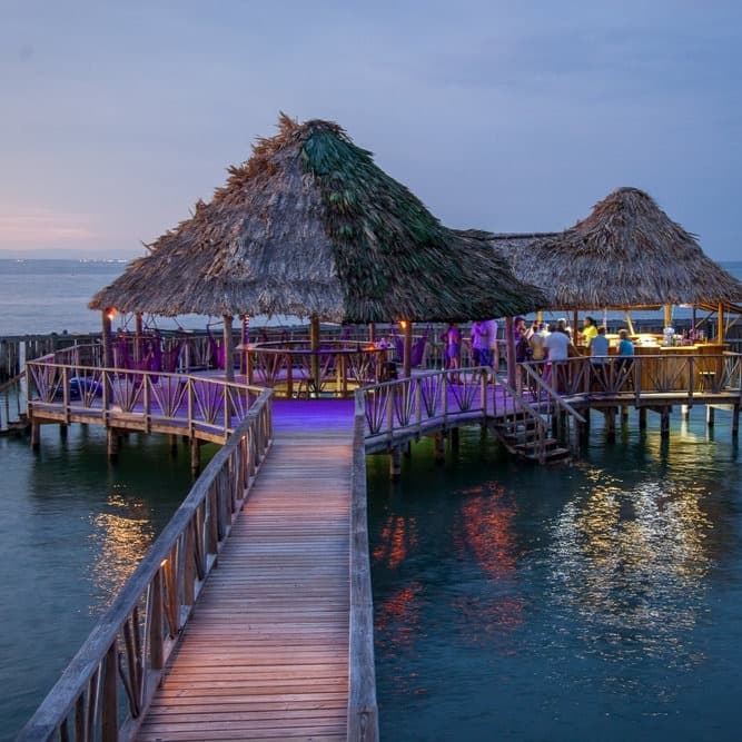 Thatch Caye Resort, a Muy'Ono Resort