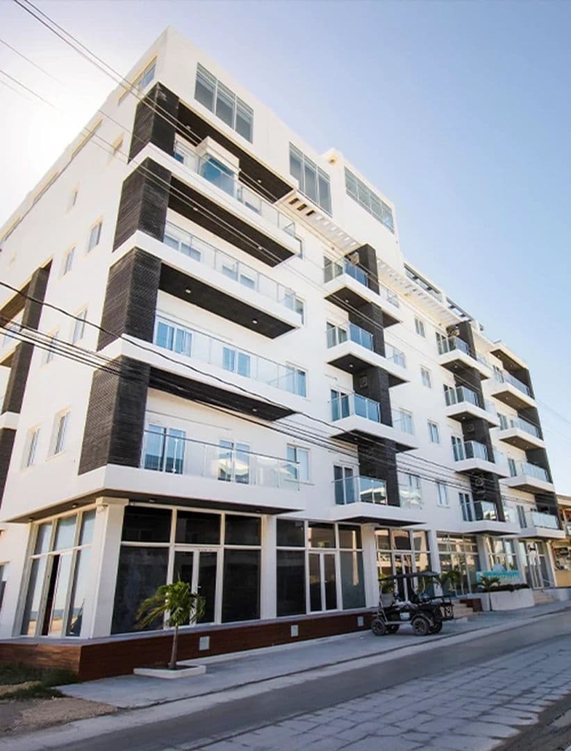 The Watermark Hotel from the outside - 6 floors, all white, many windows