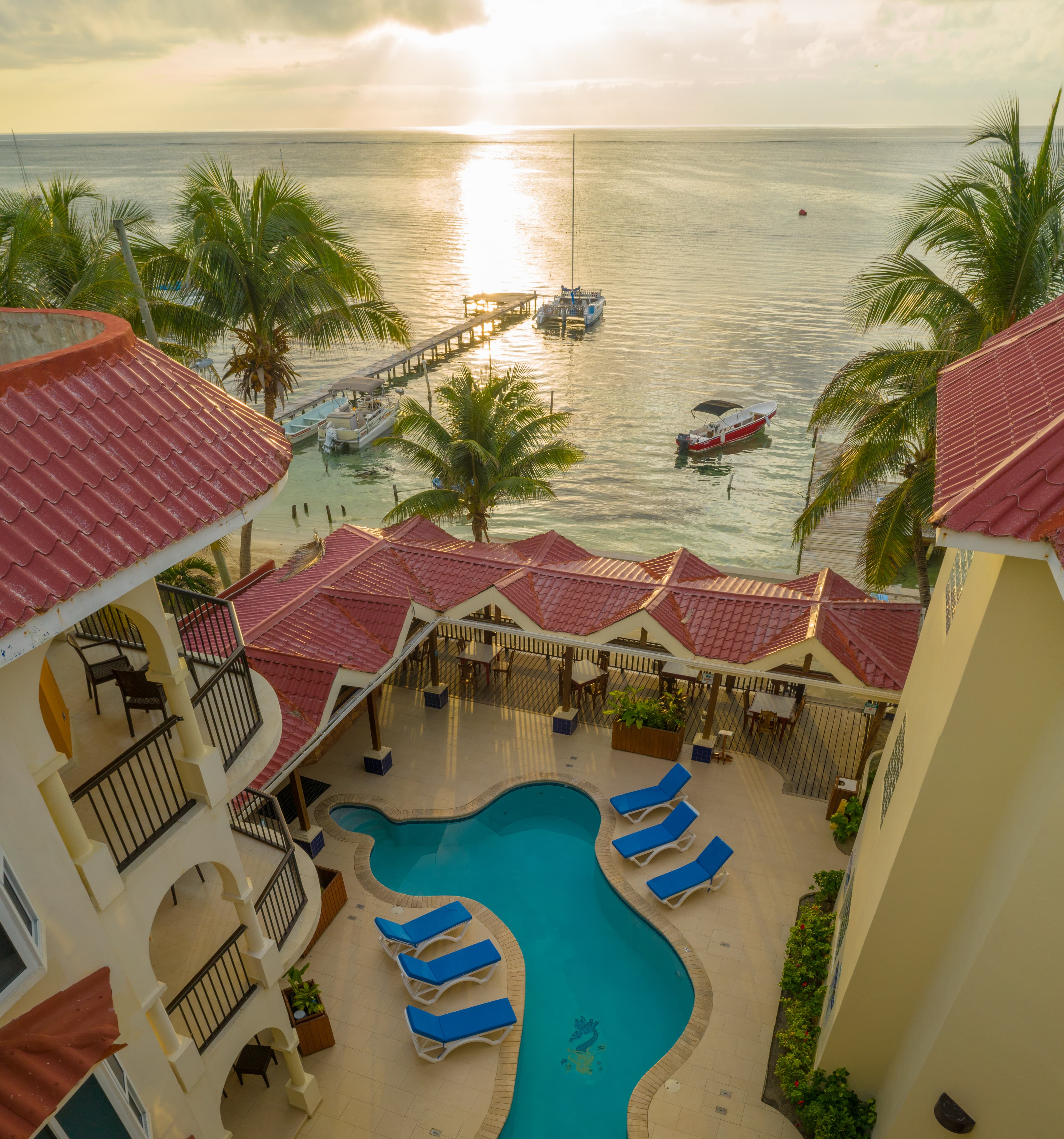 Sunbreeze Suites